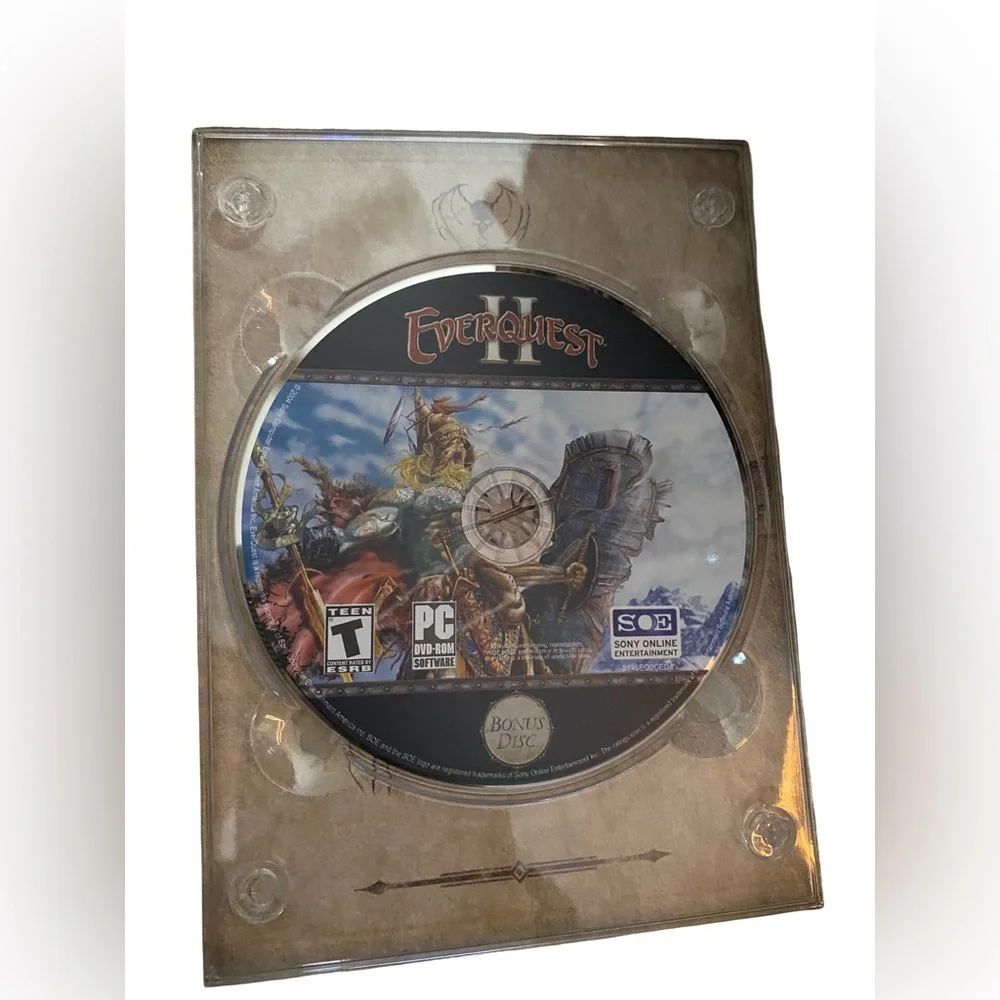 EverQuest II Collector's Edition PC RPG Complete Coin, Maps, Manual‎